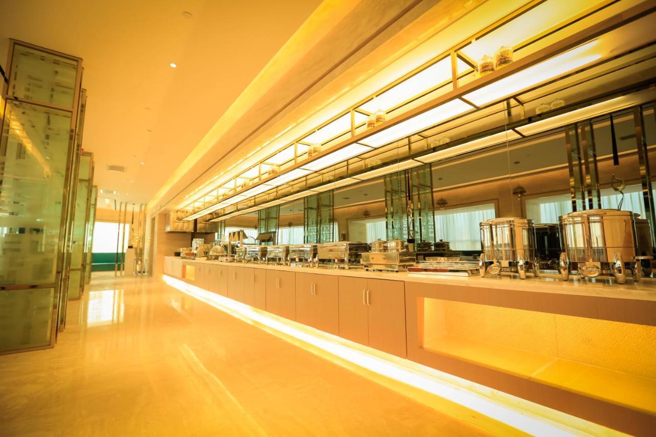 Metropolo Jin Jiang Hotels Turpan Administrative The Heart Of Pai 外观 照片
